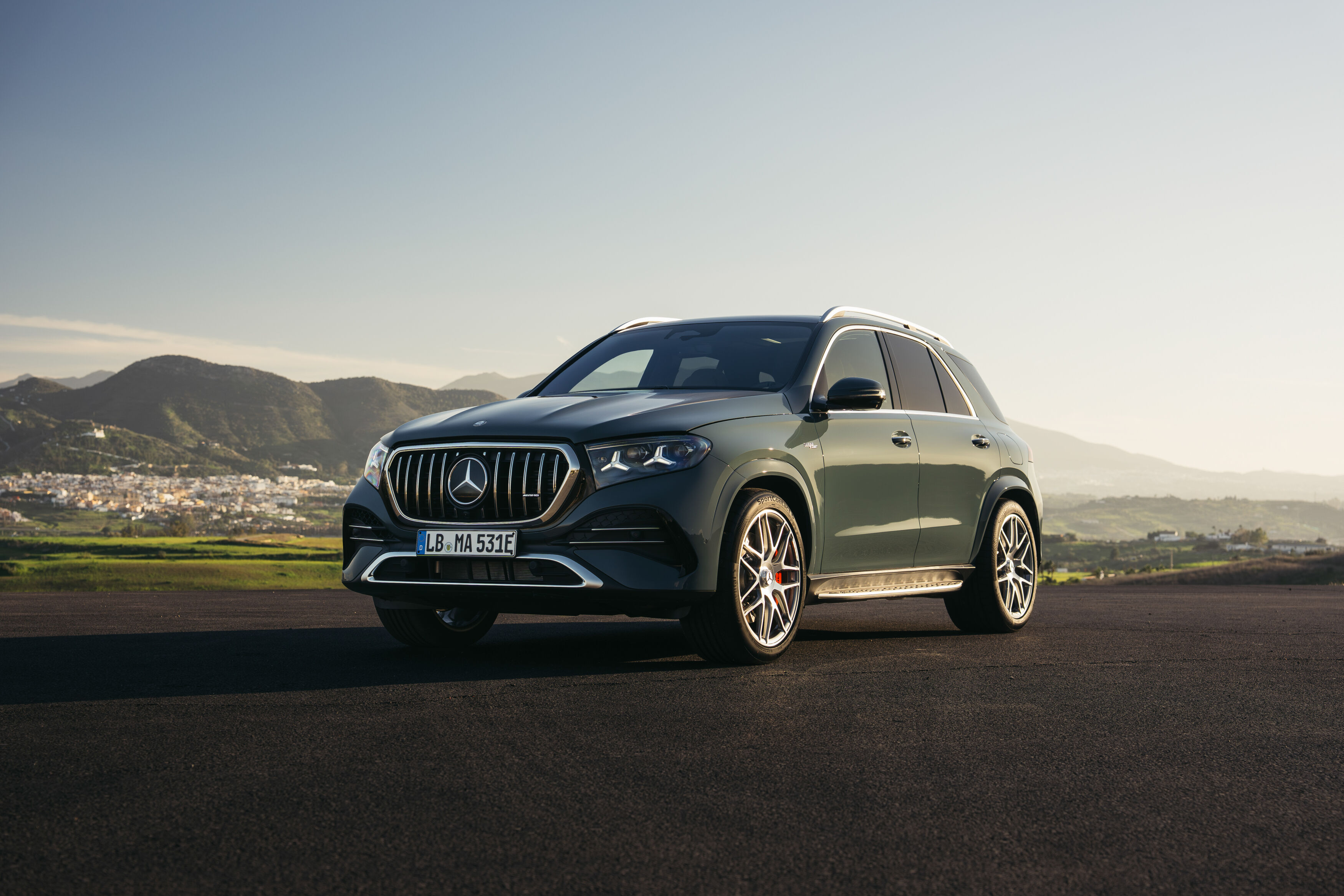 Los nuevos Mercedes-AMG GLE 53 4MATIC+ y GLE 53 HYBRID 4MATIC+
